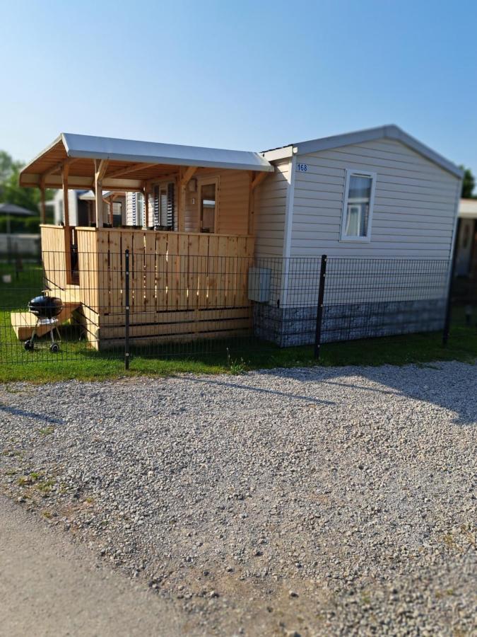 Mobilheim Chalet Bei Georg Seekirchen am Wallersee Eksteriør billede